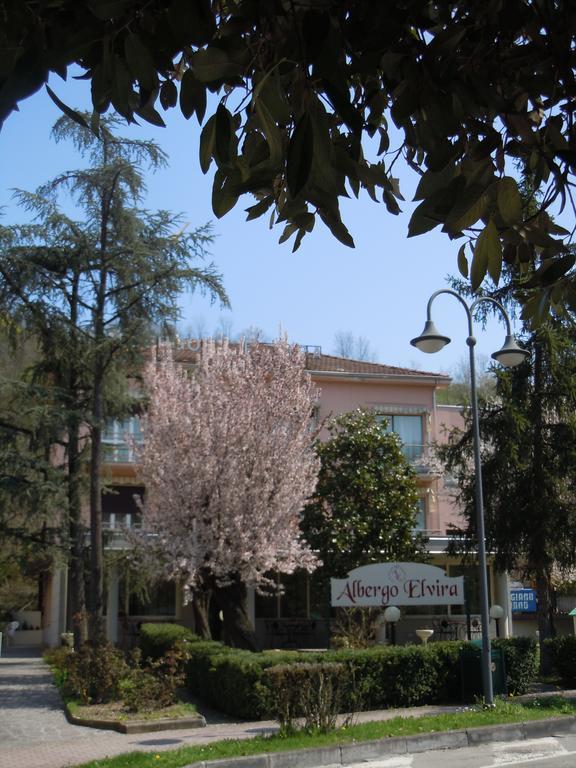 Hotel Elvira